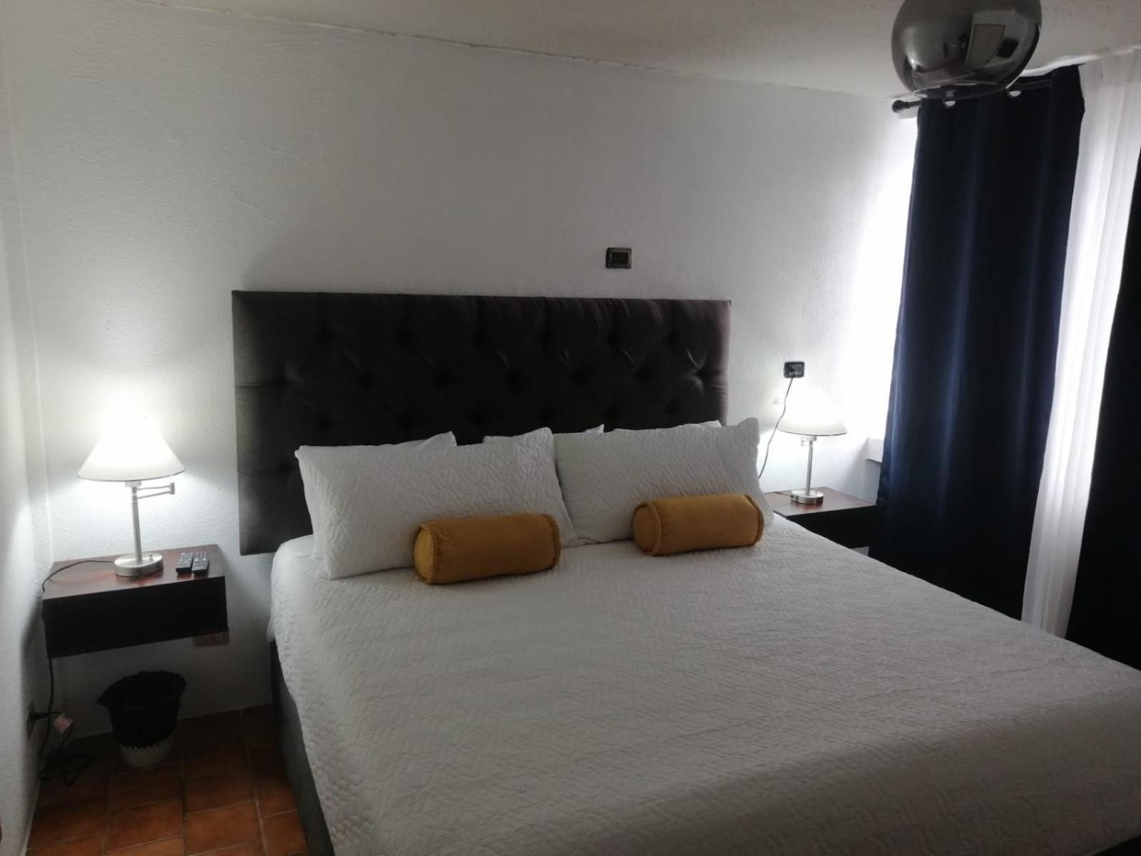 Global Airport Inn Free Shuttle Guatemala City Exteriör bild